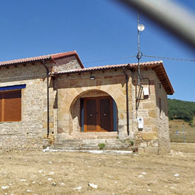 Las Escuelas